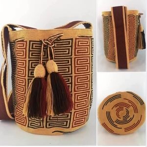 Wayuu Hand Knitted Geometric Patterned Tan and Brown Women Bag